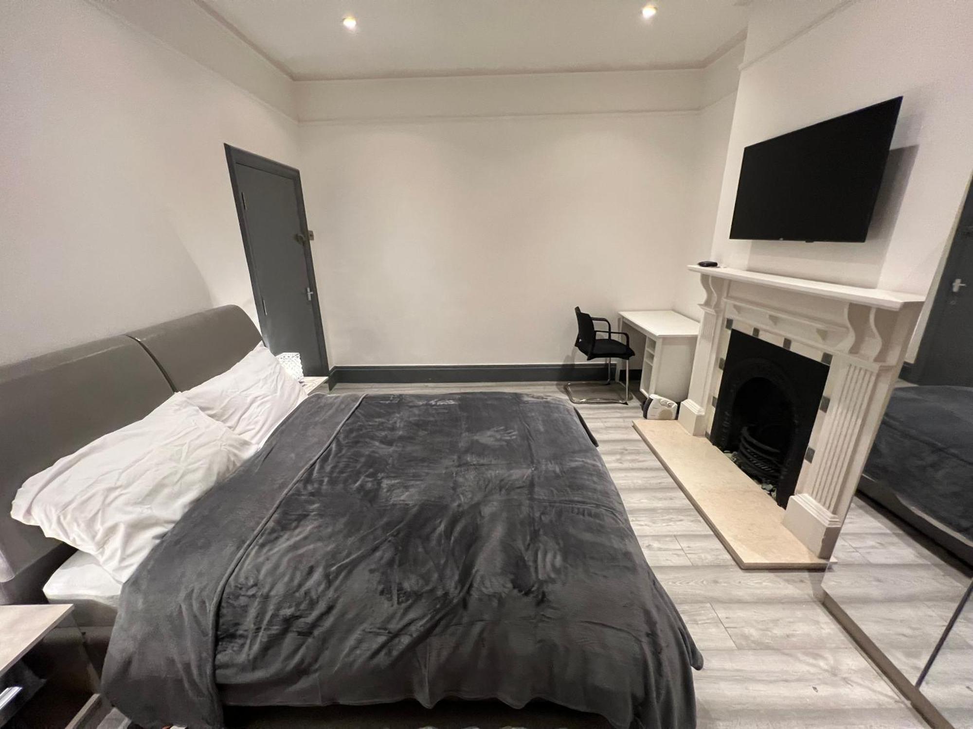 Urbanness Stays - Rooms With Stylish Comfort In The Heart Of 크로이던 외부 사진